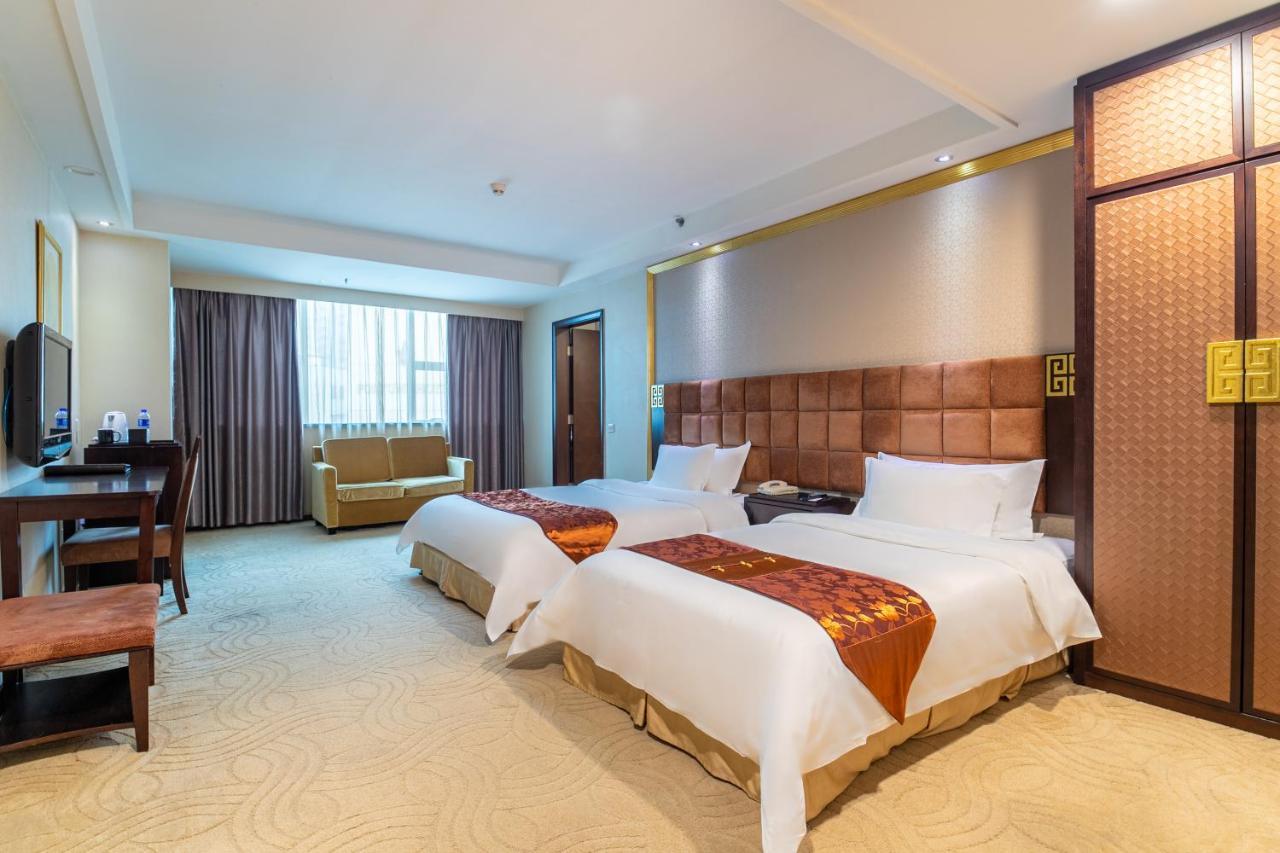 Fortune Hotel Guangzhou Exterior photo