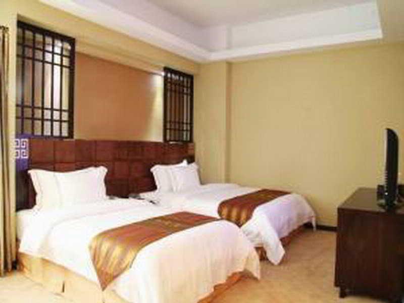 Fortune Hotel Guangzhou Exterior photo